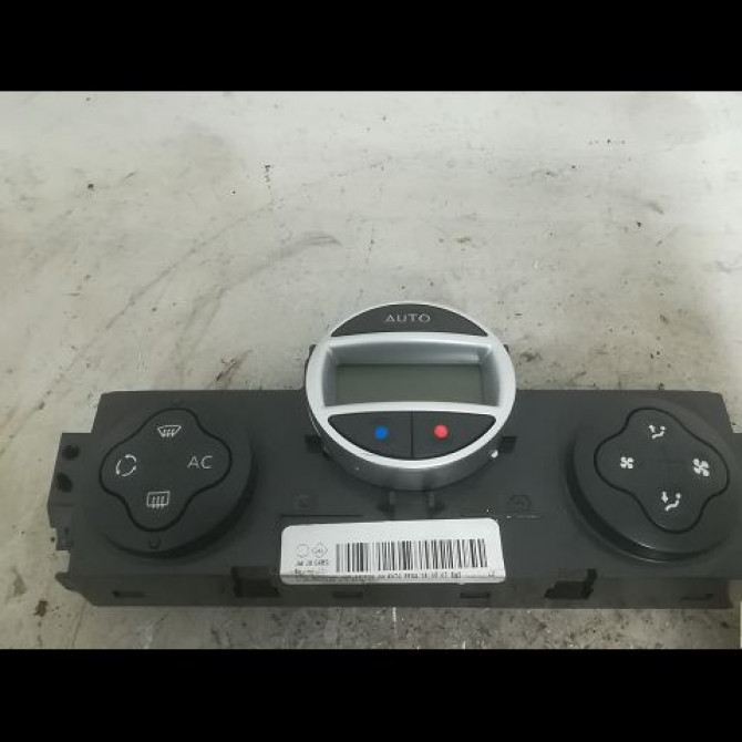 Commande de chauffage occasion RENAULT SCENIC II Phase 2 09-2006->04-2009 1.6i 16v 7701208975 1