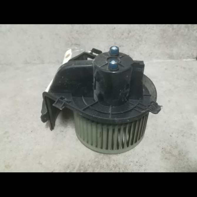 Ventilateur de chauffage occasion RENAULT CLIO CAMPUS II Phase 1 07-2006->07-2009 1.5 DCI 65ch 7701067032 1