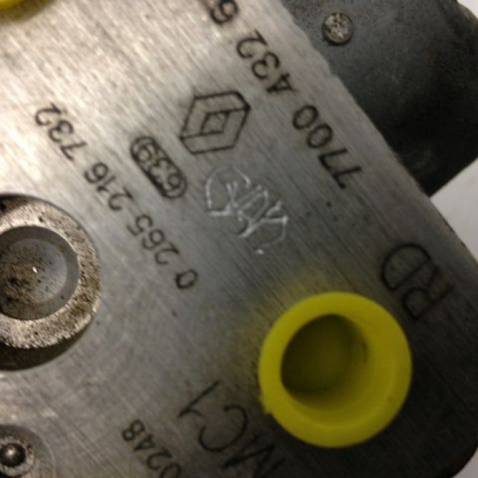 Unité hydraulique ABS occasion RENAULT SCENIC I Phase 2 08-1999->06-2003 1.9 DCI 100ch 7701045832 4