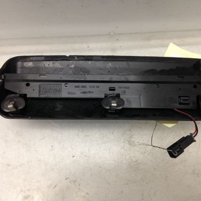 Feux stop supplementaire occasion OPEL CORSA III Phase 2 08-2003->09-2006 1.3 CDTI 9196396 2