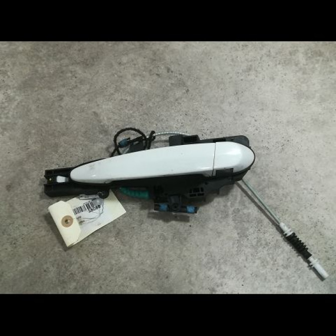 Poignee ext porte arg occasion B.M.W. SERIE 1 I Phase 1 01-2007->07-2011 120d 177ch 51217207551 1