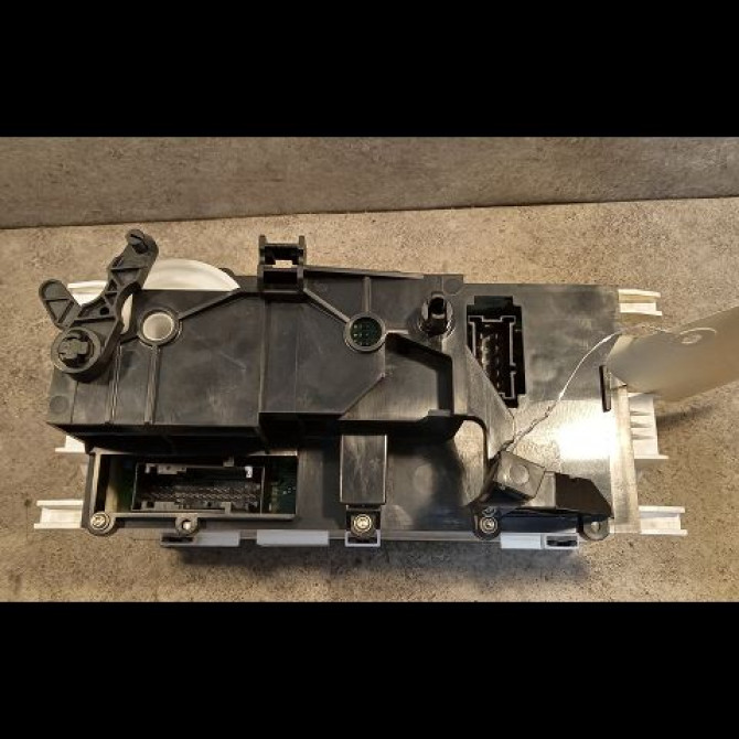 Commande de chauffage occasion MERCEDES CLASSE A I Phase 1 01-1998->03-2001 A 170 CDI 1688300485 2