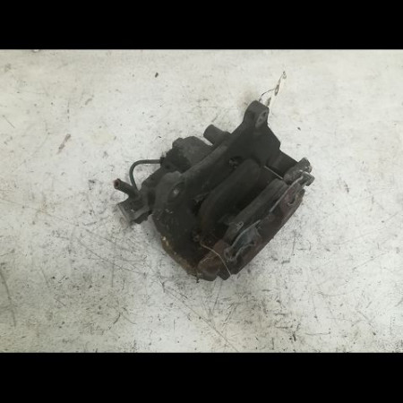 Etrier de frein avant gauche occasion RENAULT VELSATIS Phase 1 01-2002->04-2005 2.2 DCI 150ch 7701049762