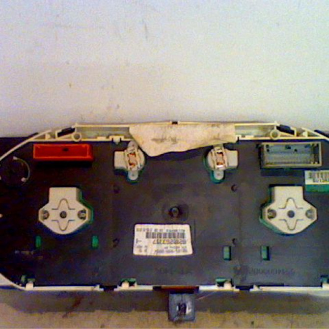 Compteur occasion RENAULT LAGUNA II Phase 1 11-2000->03-2005 1.9 DCI 120ch 8200291334 2