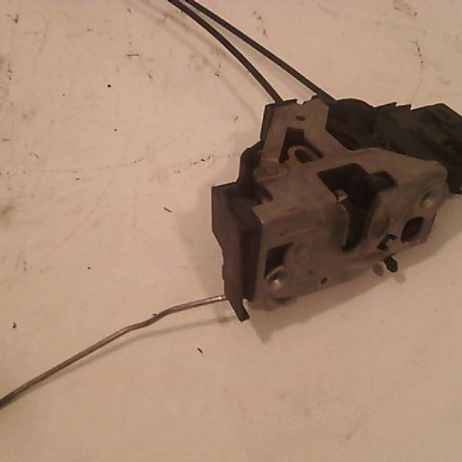 Serrure porte arg occasion MERCEDES CLASSE A I Phase 1 01-1998->03-2001 A 170 CDI 1687301535 3