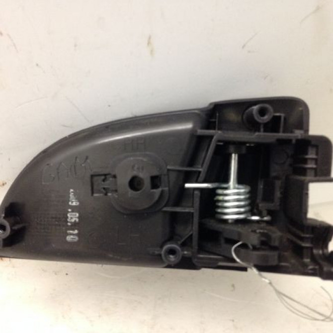 Poignee int porte arg occasion KIA CEE D II Phase 1 09-2012->... 836101H010 2