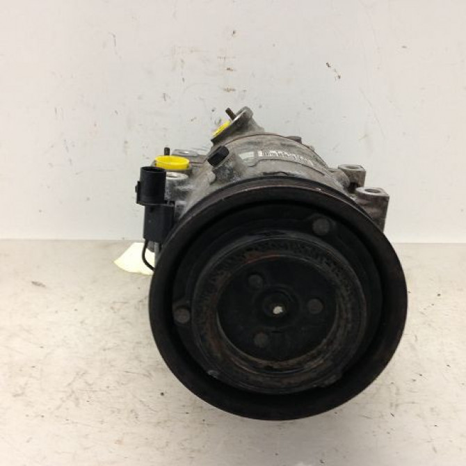 Compresseur air conditionne occasion KIA CEE D II Phase 1 09-2012->... 977012H240 1