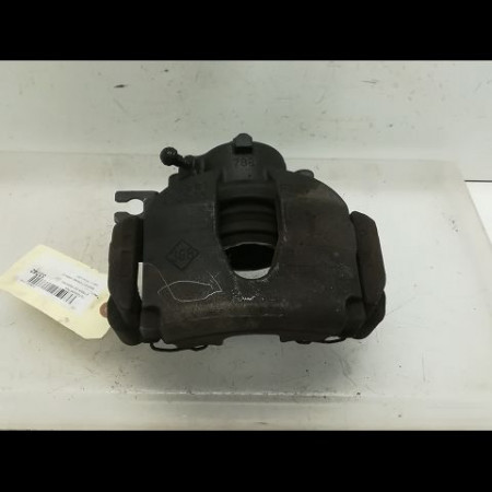 Etrier de frein avant droit occasion RENAULT ESPACE IV Phase 1 09-2002->03-2006 3.0 DCI 7701049763