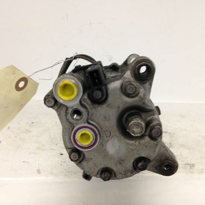 Compresseur air conditionne occasion VOLKSWAGEN POLO III Phase 1 10-1994->11-1999 1.4 6N0820803A 3