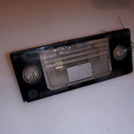 Eclaireur plaque de police d occasion VOLKSWAGEN TIGUAN I Phase 1 11-2007->04-2011