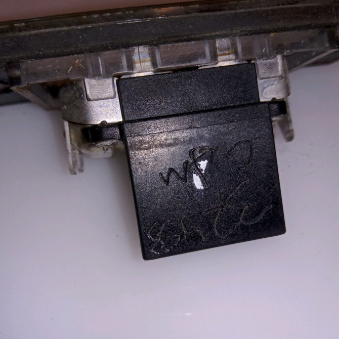 Eclaireur plaque de police g occasion VOLKSWAGEN TIGUAN I Phase 1 11-2007->04-2011 3