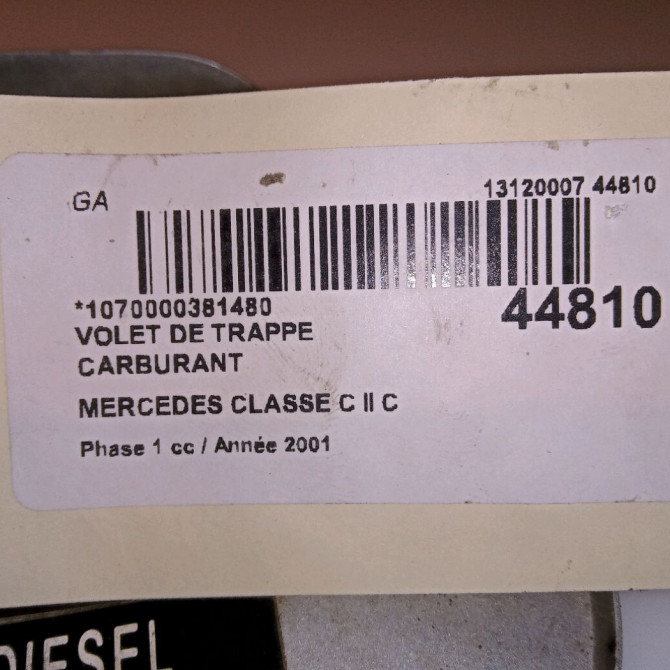 Volet de trappe carburant occasion MERCEDES CLASSE C II Phase 1 05-2000->03-2004 C 220 CDI 2037500206 4
