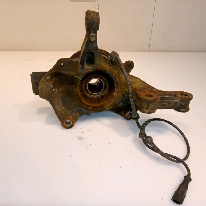 Moyeu avg occasion RENAULT SCENIC III 2