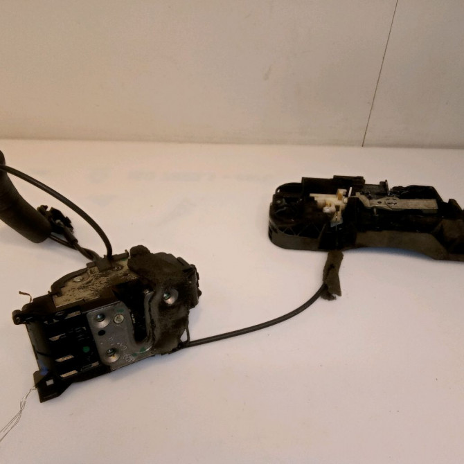 Serrure porte avd occasion RENAULT SCENIC III 1