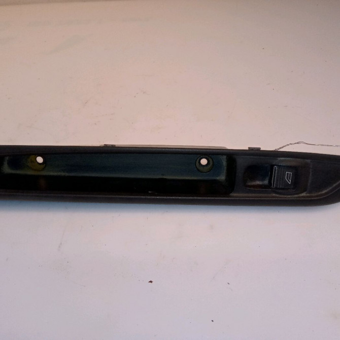 Commande leve-glace porte arrière droite occasion FORD B-MAX Phase 1 06-2012->... 1