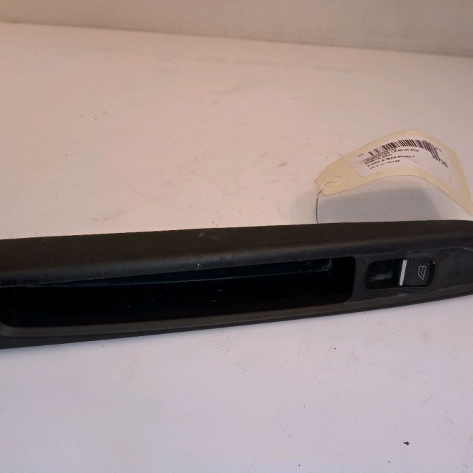 Commande leve-glace porte arrière gauche occasion FORD B-MAX Phase 1 06-2012->... 1
