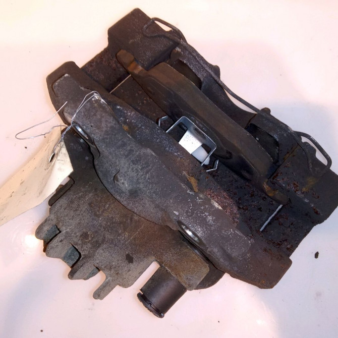 Etrier de frein avant droit occasion CITROEN C4 GRAND PICASSO I Phase 1 10-2006->09-2013 1.6 HDI 110ch 4400T5 2