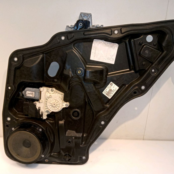 Mecanisme+moteur leve-glace ard occasion VOLKSWAGEN TIGUAN I Phase 1 11-2007->04-2011 1