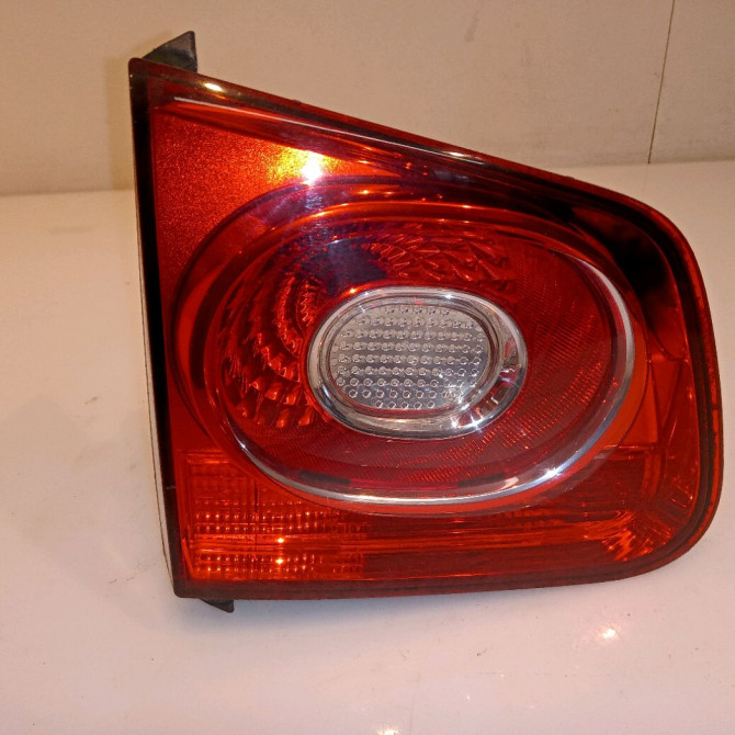 Feu arrière interieur gauche occasion VOLKSWAGEN TIGUAN I Phase 1 11-2007->04-2011 1