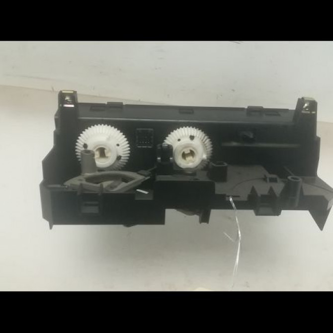 Commande de chauffage occasion PEUGEOT 406 Phase 1 10-1995->04-1999 1.9 TD 90ch 2