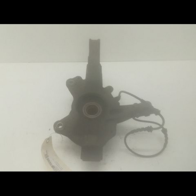 Moyeu avd occasion RENAULT SCENIC III Phase 1 04-2009->11-2011 1.5 DCI 105ch 402108022R 2