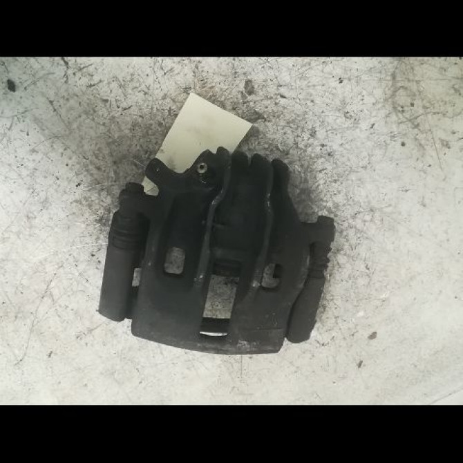 Etrier de frein avant droit occasion PEUGEOT 406 Phase 2 04-1999->04-2004 1.8i 16v 112ch 4401A1 2