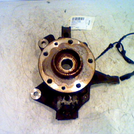 Moyeu avg occasion RENAULT MEGANE III Phase 1 11-2008->01-2012 402108022R