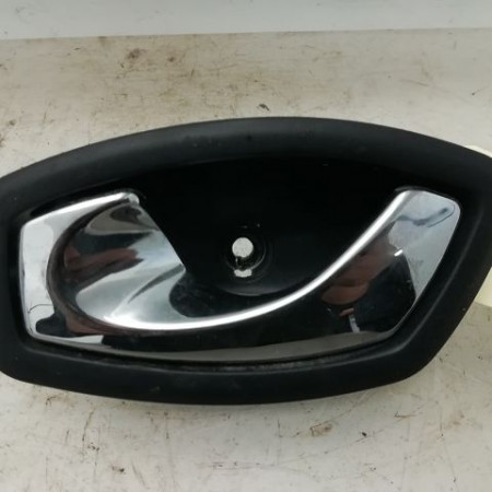 Poignee int porte avg occasion RENAULT CAPTUR Phase 1 02-2013->... 1.2i 118 16V 806716611R