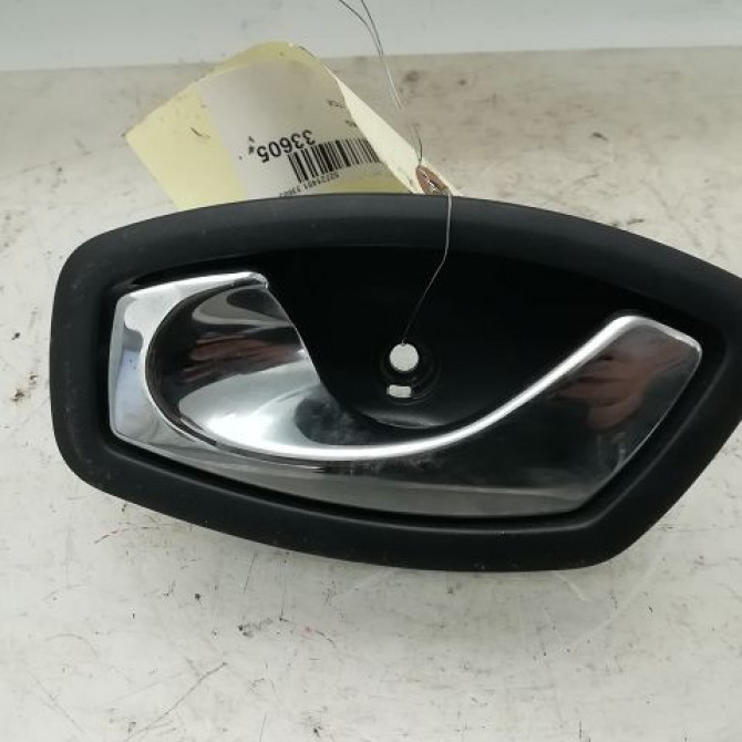 Poignee int porte arg occasion RENAULT CAPTUR Phase 1 02-2013->... 1.2i 118 16V 806716611R 1