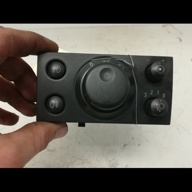 Commande eclairage occasion OPEL VECTRA III Phase 1 06-2002->10-2005 2.2 DTI 16v 125ch 24454627 1