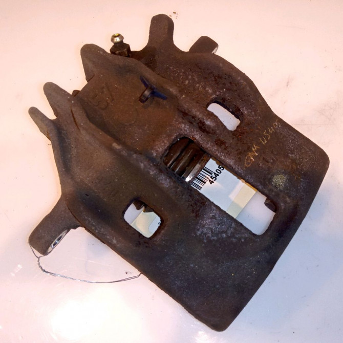 Etrier de frein avant gauche occasion PEUGEOT 406 Phase 1 10-1995->04-1999 1.8i 110ch 4401A0 2