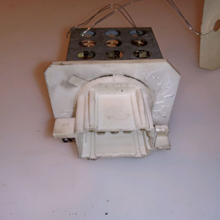 Resistance de chauffage occasion PEUGEOT 206 Phase 1 09-1998->03-2009 1.4 HDI 70ch 6450JN