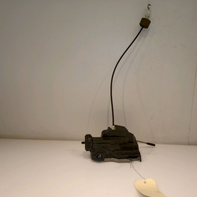 Serrure porte avg occasion MERCEDES CLASSE A I Phase 1 01-1998->03-2001 A 170 CDI 1687201935 1