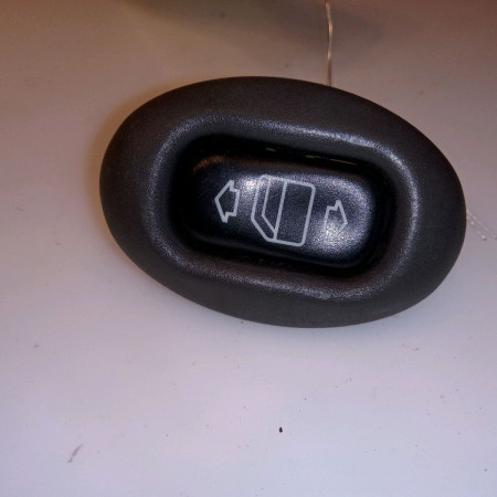 Commande leve-glace porte arrière droite occasion MERCEDES CLASSE A I Phase 1 01-1998->03-2001 A 170 CDI 21082082107C45