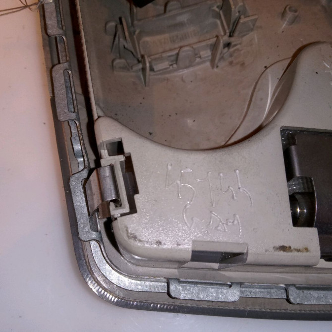 Plafonnier occasion MERCEDES CLASSE A I Phase 1 01-1998->03-2001 A 170 CDI 2028201201 3