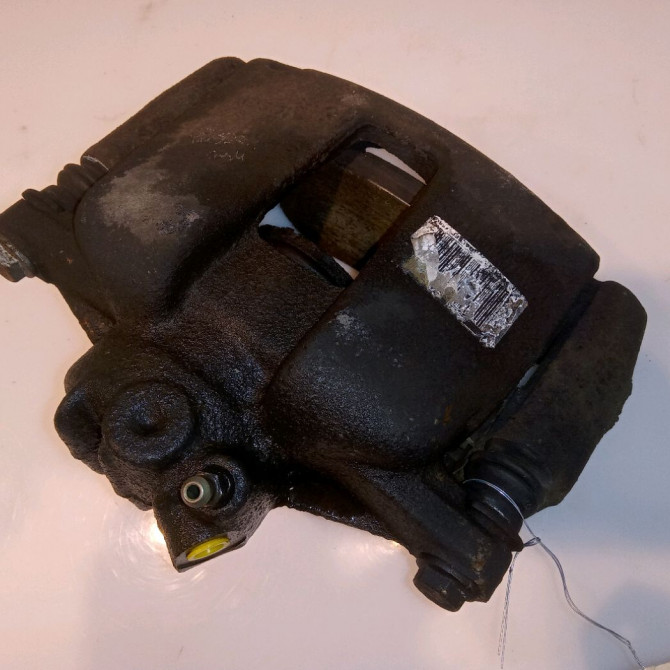 Etrier de frein avant gauche occasion CITROEN C4 I Phase 1 11-2004->07-2008 1.6i 16v 4400N2 1