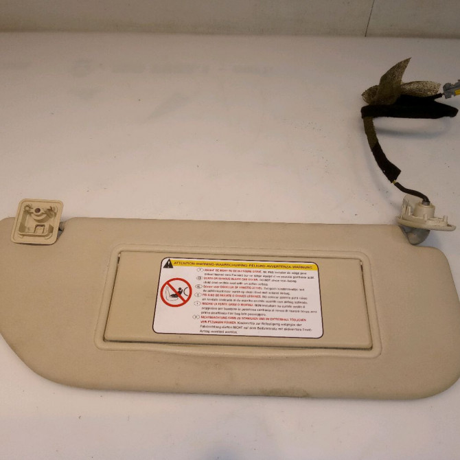 Pare-soleil droit occasion CITROEN C4 I Phase 1 11-2004->07-2008 1.6i 16v 8143JG 1