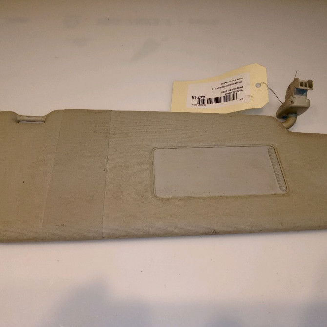 Pare-soleil droit occasion VOLKSWAGEN TOURAN I Phase 1 03-2003->12-2006 1.9 TDI 105ch 1T0857552F2F4 2