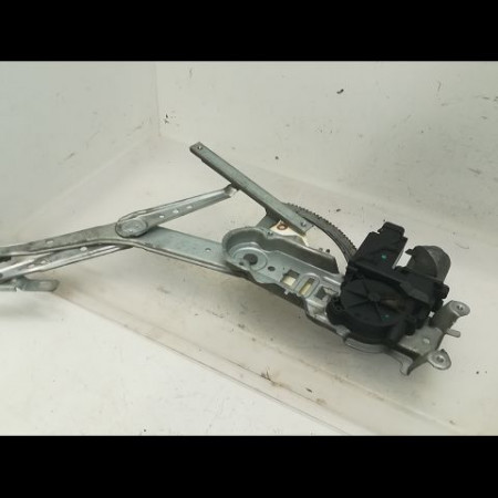 Mecanisme + moteur lève-glace avant droit occasion OPEL CORSA III Phase 1 10-2000->08-2003 1.7 DI 16v 9196411