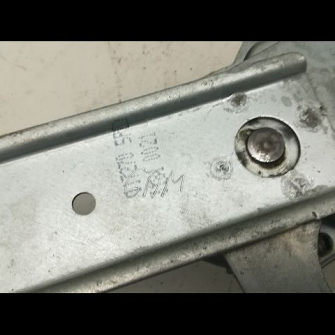 Mecanisme + moteur lève-glace avant droit occasion OPEL CORSA III Phase 1 10-2000->08-2003 1.7 DI 16v 9196411 4