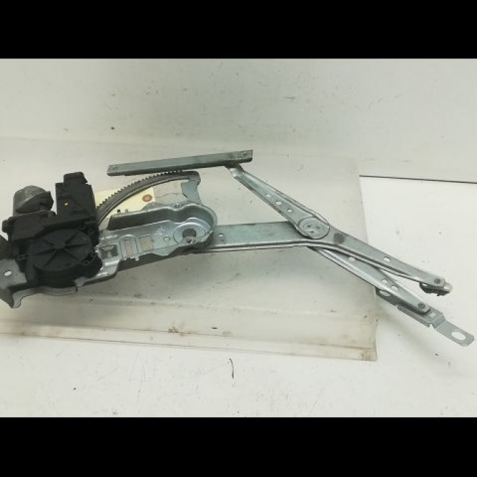 Mecanisme+moteur leve-glace avg occasion OPEL CORSA III Phase 1 10-2000->08-2003 1.7 DI 16v 9196410 1