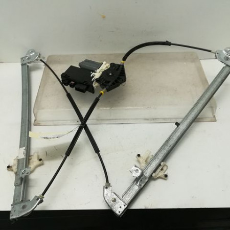 Mecanisme + moteur lève-glace avant droit occasion CITROEN C8 Phase 1 06-2002->... 2.0 HDi 16v 110ch 9222L2