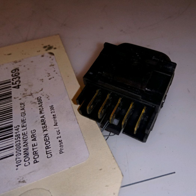 Commande leve-glace porte arrière gauche occasion CITROEN XSARA PICASSO Phase 2 02-2004->12-2010 1.6 HDI 110ch 6552Z7 2
