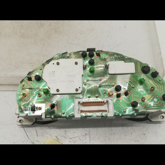 Compteur occasion OPEL CORSA II Phase 2 04-1997->10-2000 1.0i 12v 9113255 2