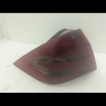 Feu arrière gauche occasion MERCEDES CLASSE C II Phase 1 05-2000->03-2004 C 200 CDi 2038200164