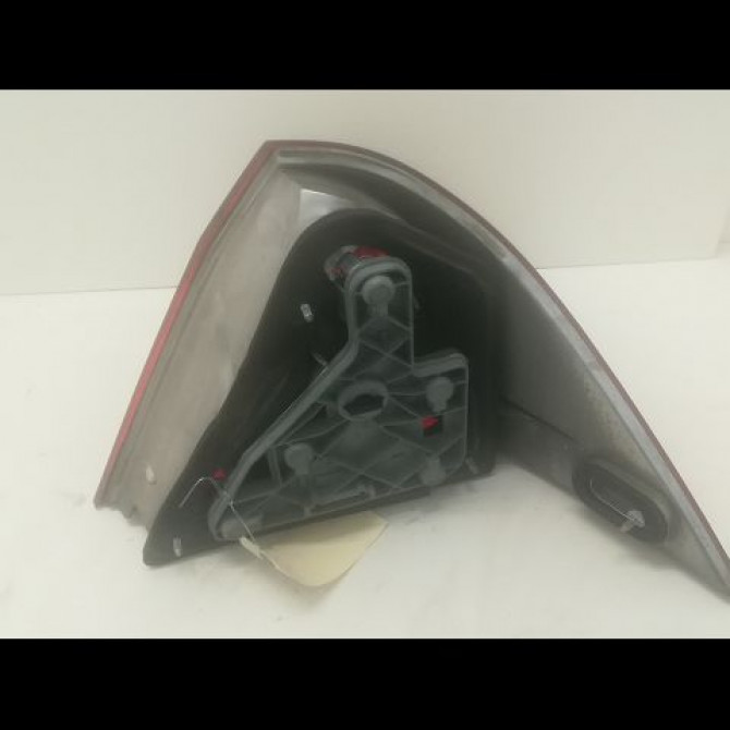 Feu arrière gauche occasion MERCEDES CLASSE C II Phase 1 05-2000->03-2004 C 200 CDi 2038200164 2