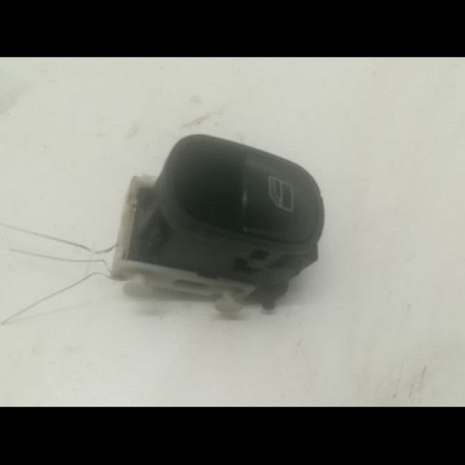 Commande leve-glace porte arrière gauche occasion MERCEDES CLASSE C II Phase 1 05-2000->03-2004 C 200 CDi 20382002107167 1