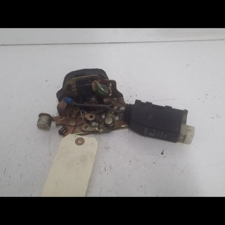 Serrure porte arg occasion OPEL CORSA II Phase 2 04-1997->10-2000 1.2i 16v 65ch 24425308