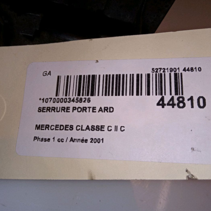 Serrure porte ard occasion MERCEDES CLASSE C II Phase 1 05-2000->03-2004 C 220 CDI 2037300235 4