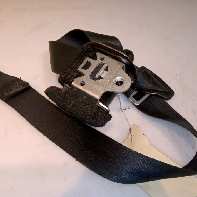 Ceinture avant gauche occasion ALFA ROMEO MI.TO MI.TO Phase 1 2008-09-01->2016-12-31 1.3 JTDM 95ch 156100546 2